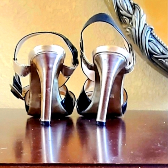 Michael Michael Kors heels. - Picture 4 of 7
